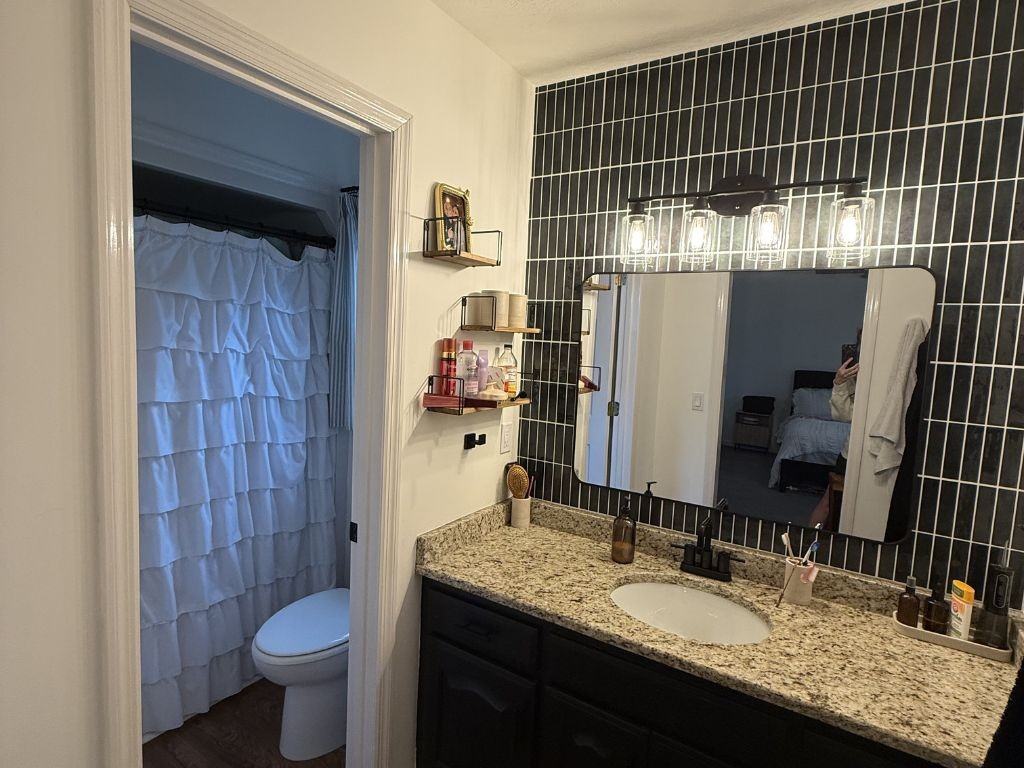 303 Carlton Pl #1 - Photo 7 of 15