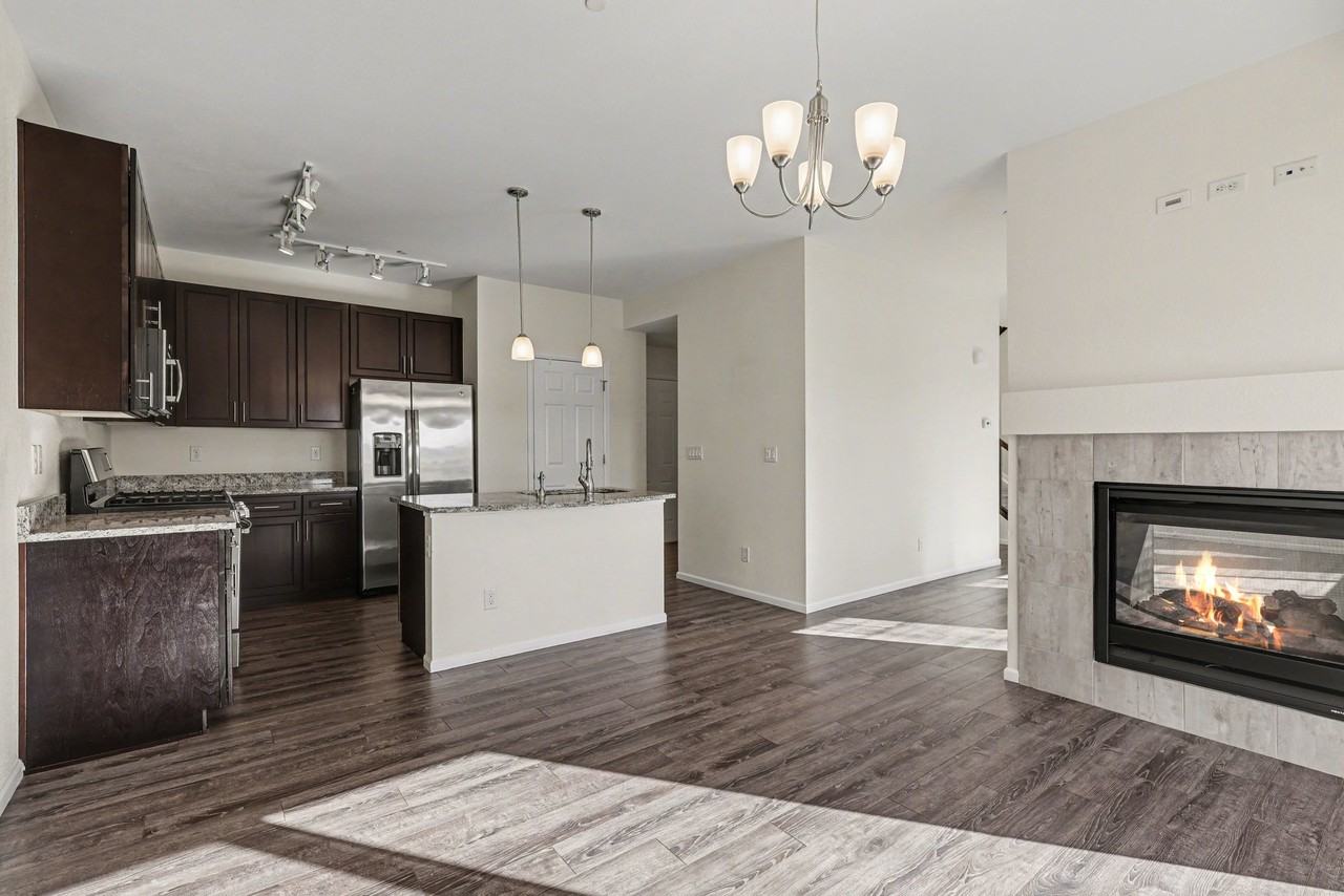 12900 Grant Cir W #A - Photo 7 of 19