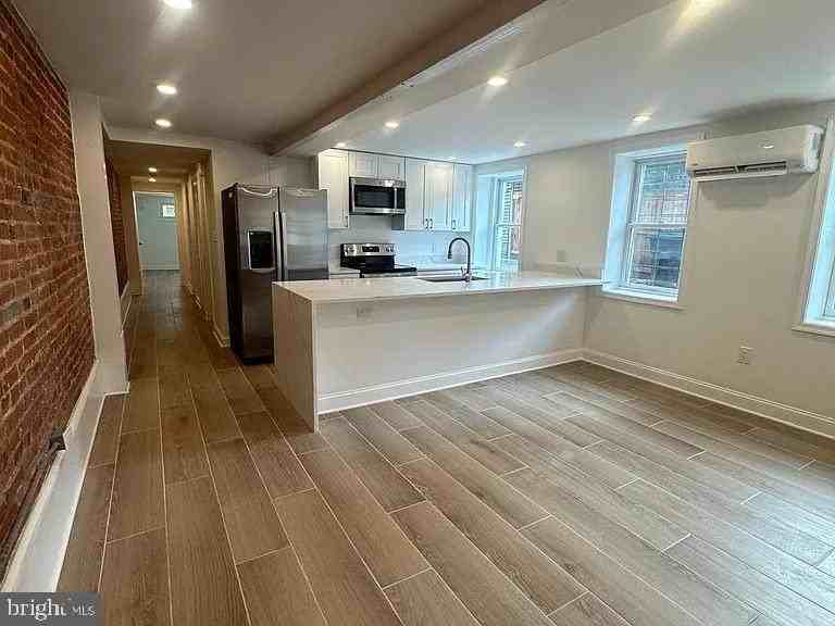 4315 7th St Nw Unit 2 - Photo 2 of 15