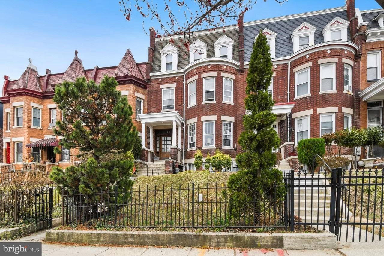 1118 Girard St Nw Unit B - Photo 2 of 20