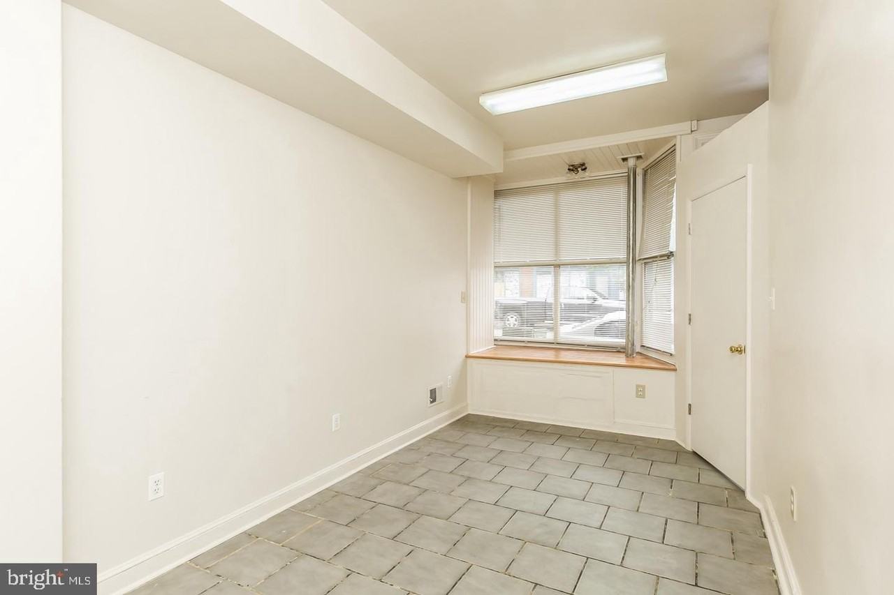 38 S Carrollton Ave - Photo 4 of 19