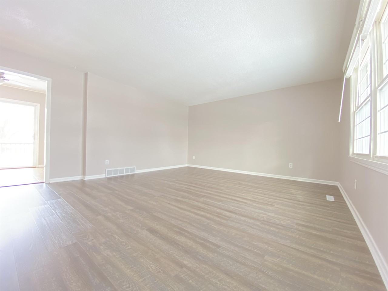 4115 14th Ave Nw #1 - Photo 3 of 16