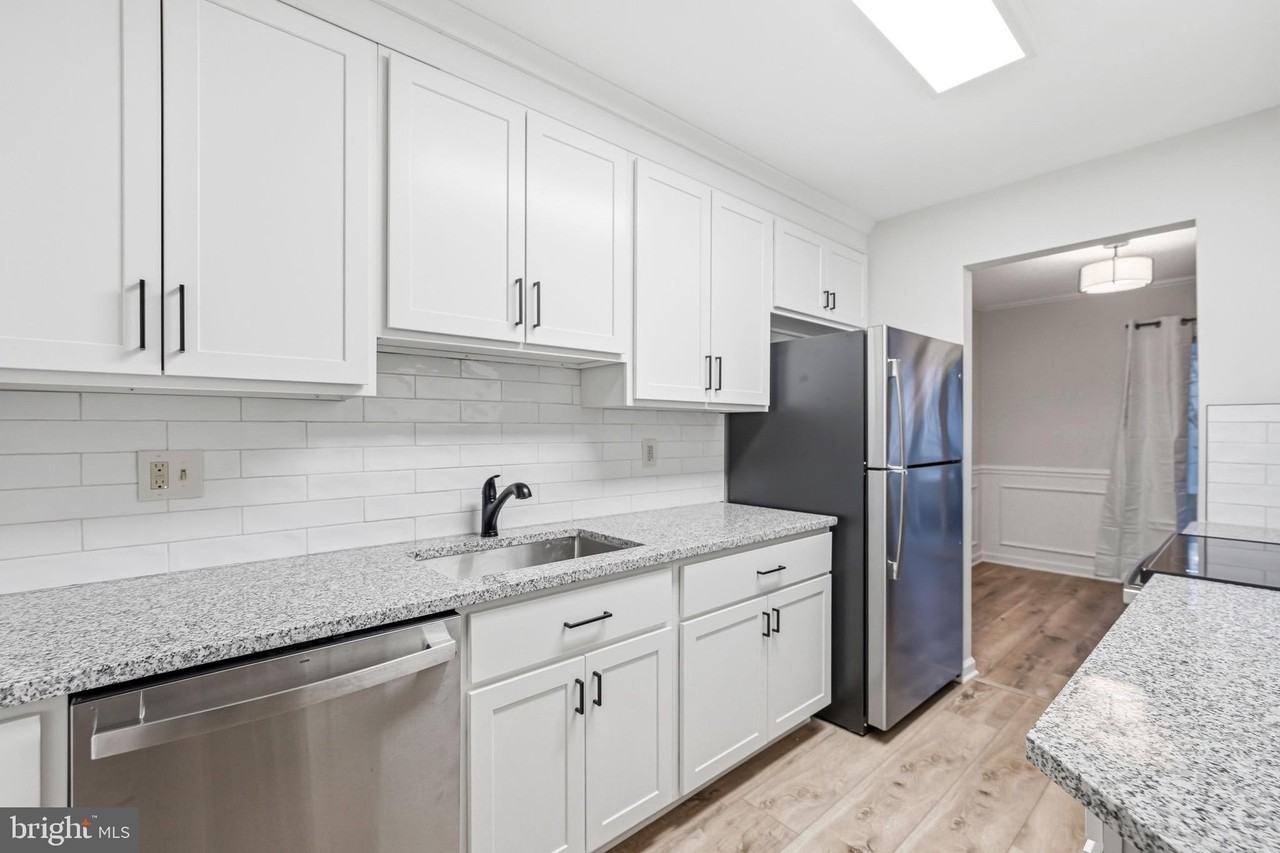 405-A Mulberry Cv - Photo 4 of 26