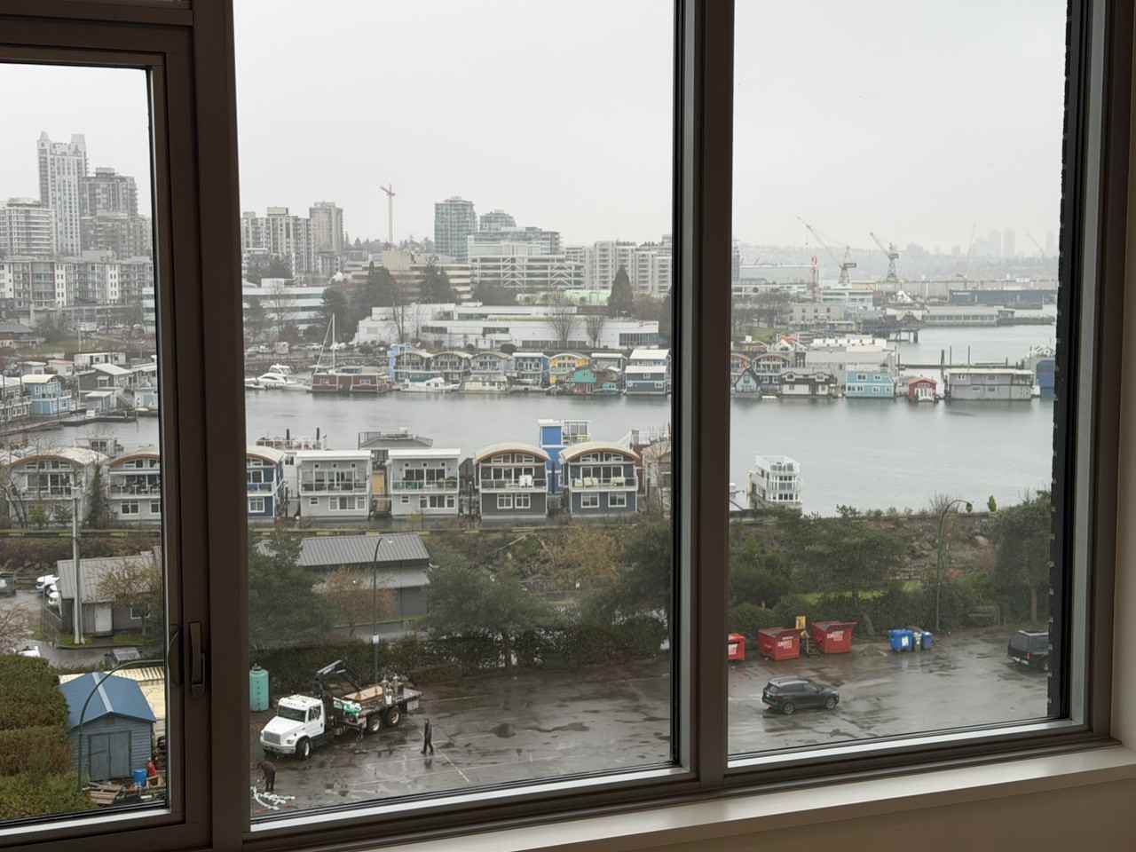 22 Gostick Pl - Photo 4 of 20