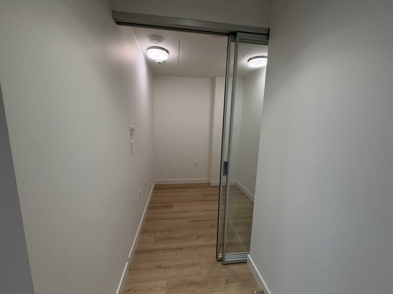 22 Gostick Pl - Photo 3 of 20