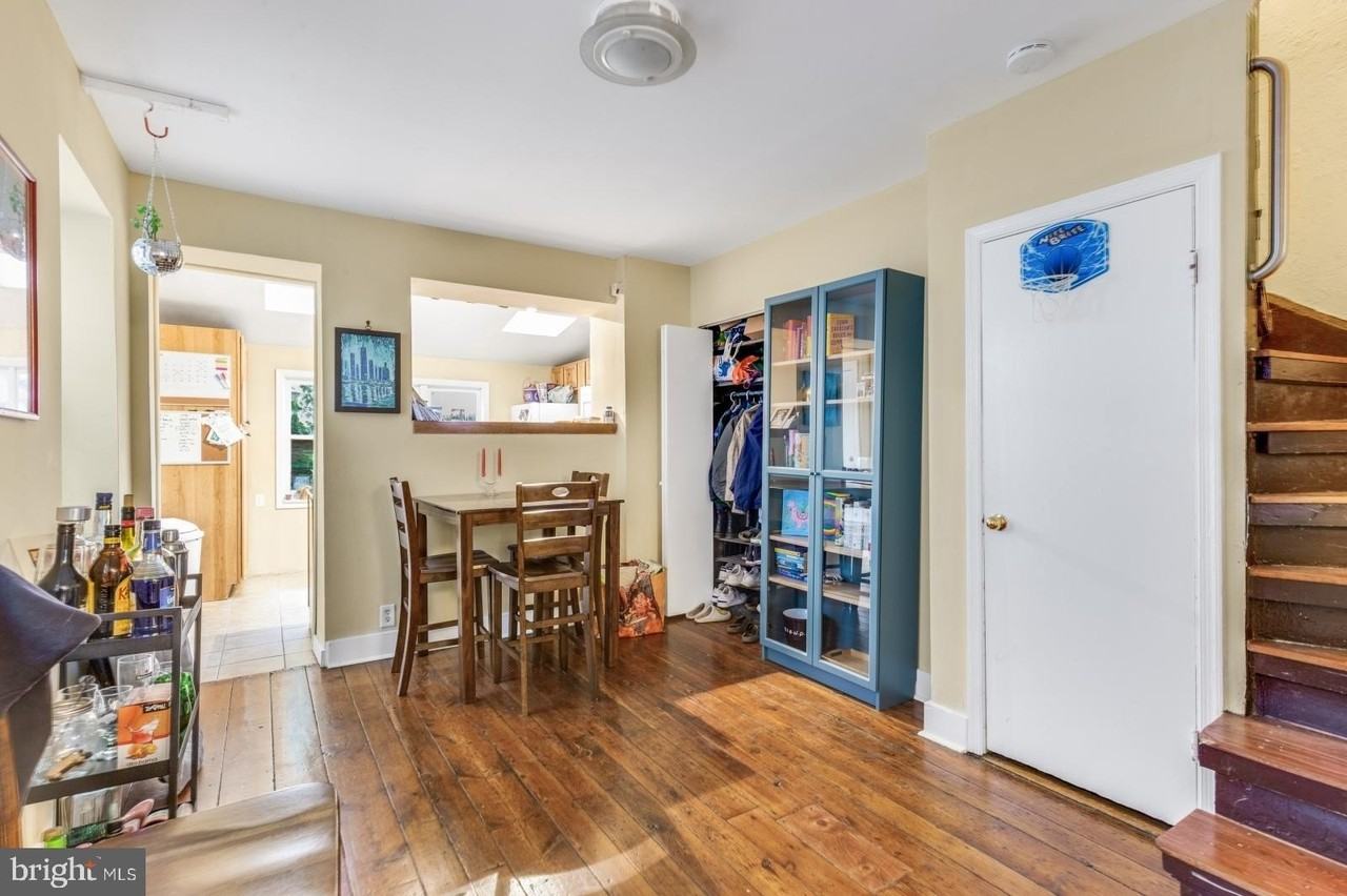 1310 E Susquehanna Ave - Photo 4 of 27