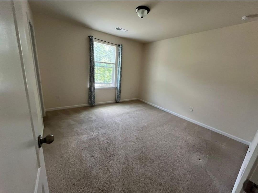 10516 Ebbets Road - Photo 7 of 17