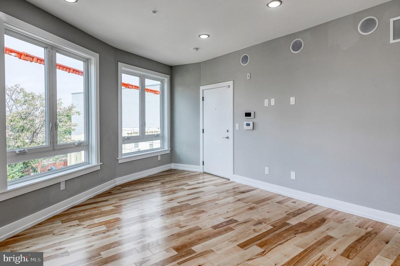 1917 N Lawrence St Unit Ph - Photo 4 of 18