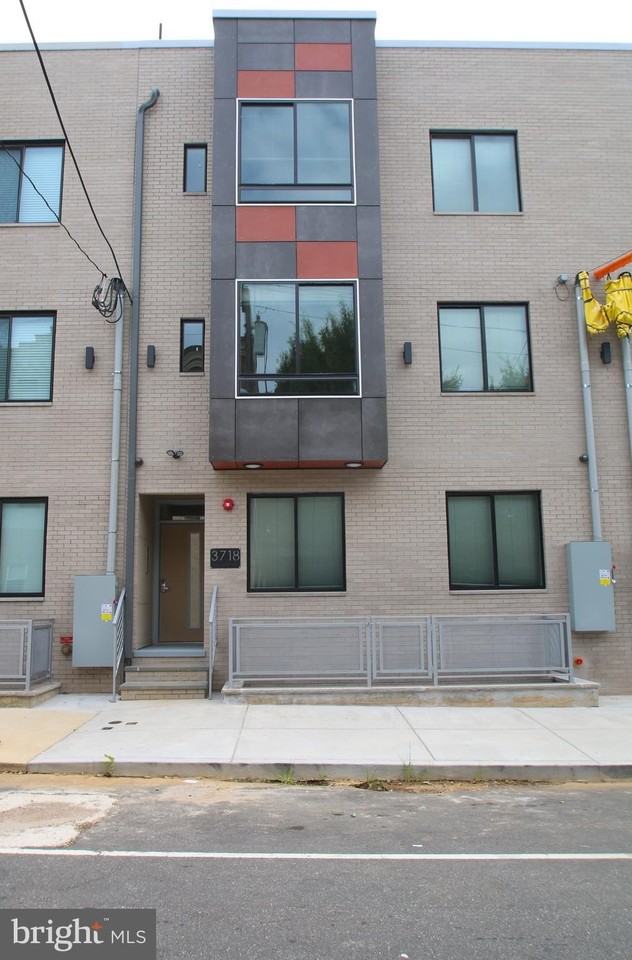 3718 Haverford Ave #3R