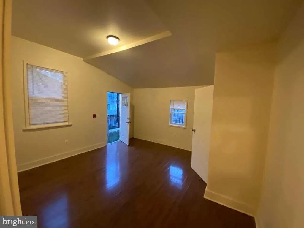 2106 N Hancock St Unit 1r - Photo 7 of 13