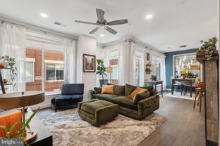 625 Slaters Ln Apt 201 - Photo 1 of 1