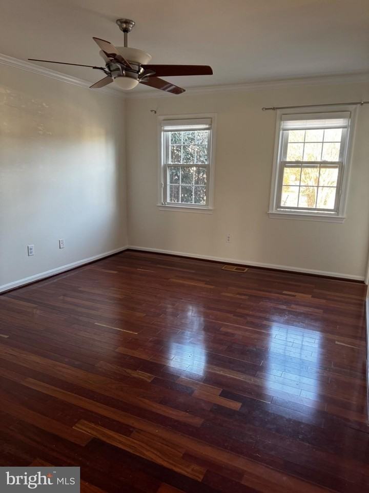 2614 Windbreak Dr - Photo 5 of 13