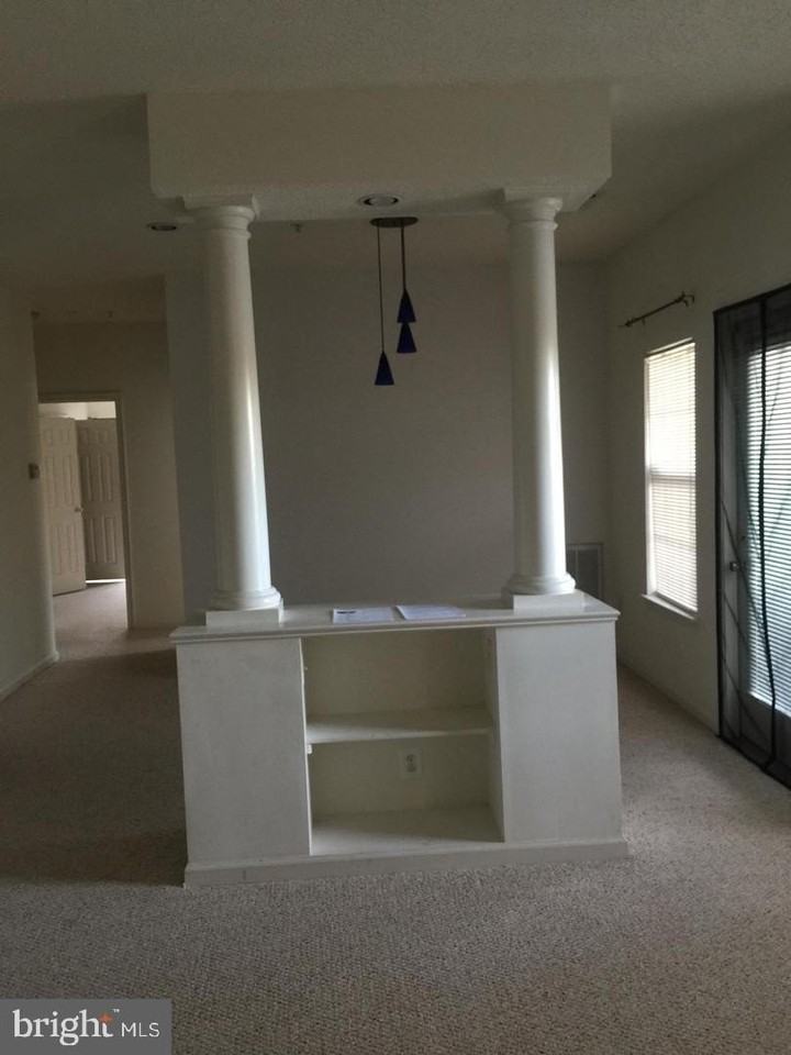 1708 Lake Shore Crest Dr Apt 25 - Photo 6 of 19