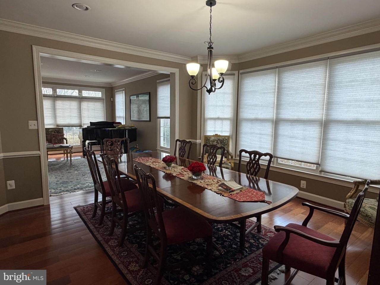 8312 Wolftrap Rd - Photo 7 of 23