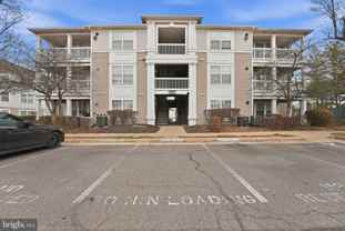 8103 Lacy Dr Apt 203 - Photo 1 of 1