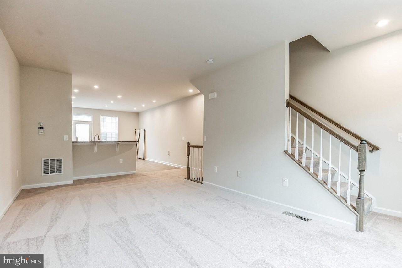 18315 Reaper Hill Ct #40 - Photo 7 of 30