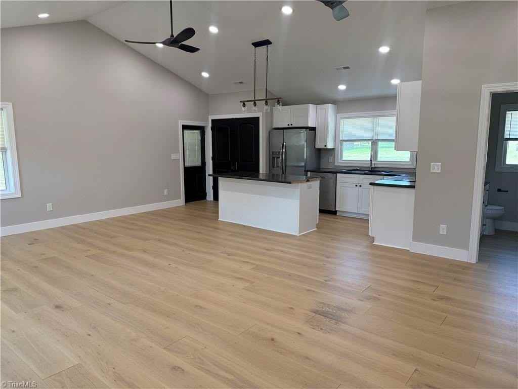 104 Walters St - Photo 3 of 34