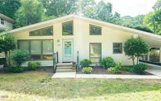 featured image of 633 Stacy St