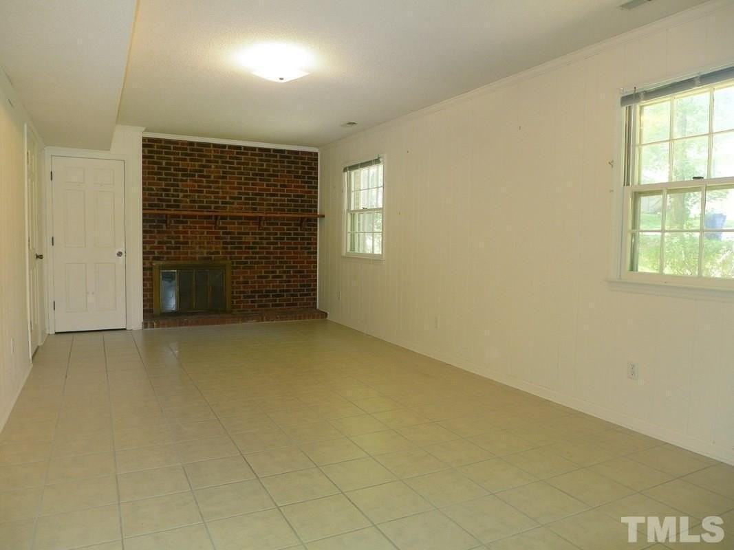 2455 Sedgefield Dr - Photo 7 of 22