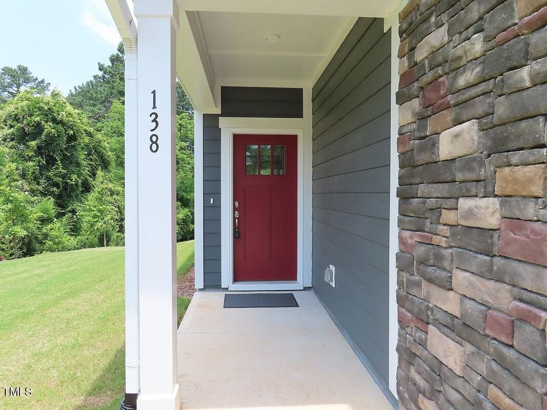 138 Rialto St - Photo 3 of 29