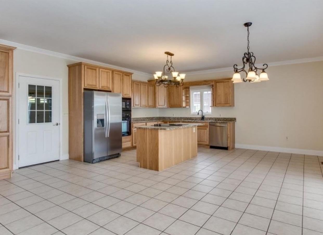 144 Free Hill Ext - Photo 7 of 22