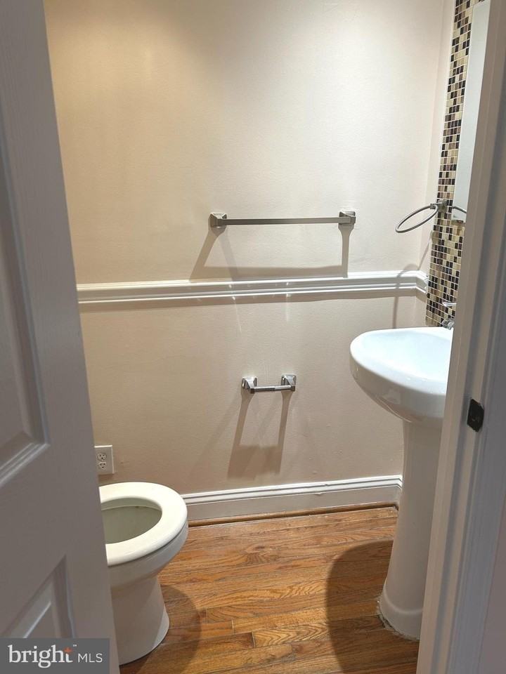 5342 James Pl Ne - Photo 6 of 39