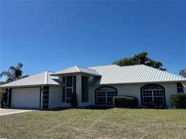 featured image of 855 Laurel Leaf St