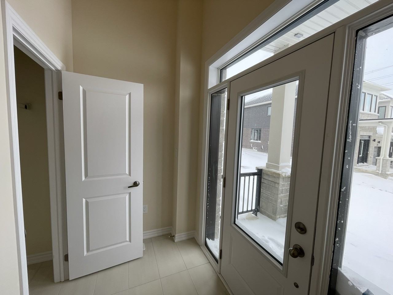 109 Watts Mews - Photo 2 of 26