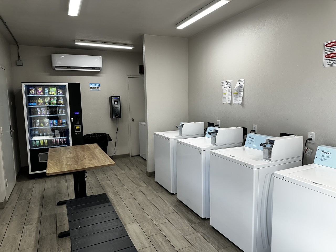 220 South 25th Avenue - Photo 6 of 13