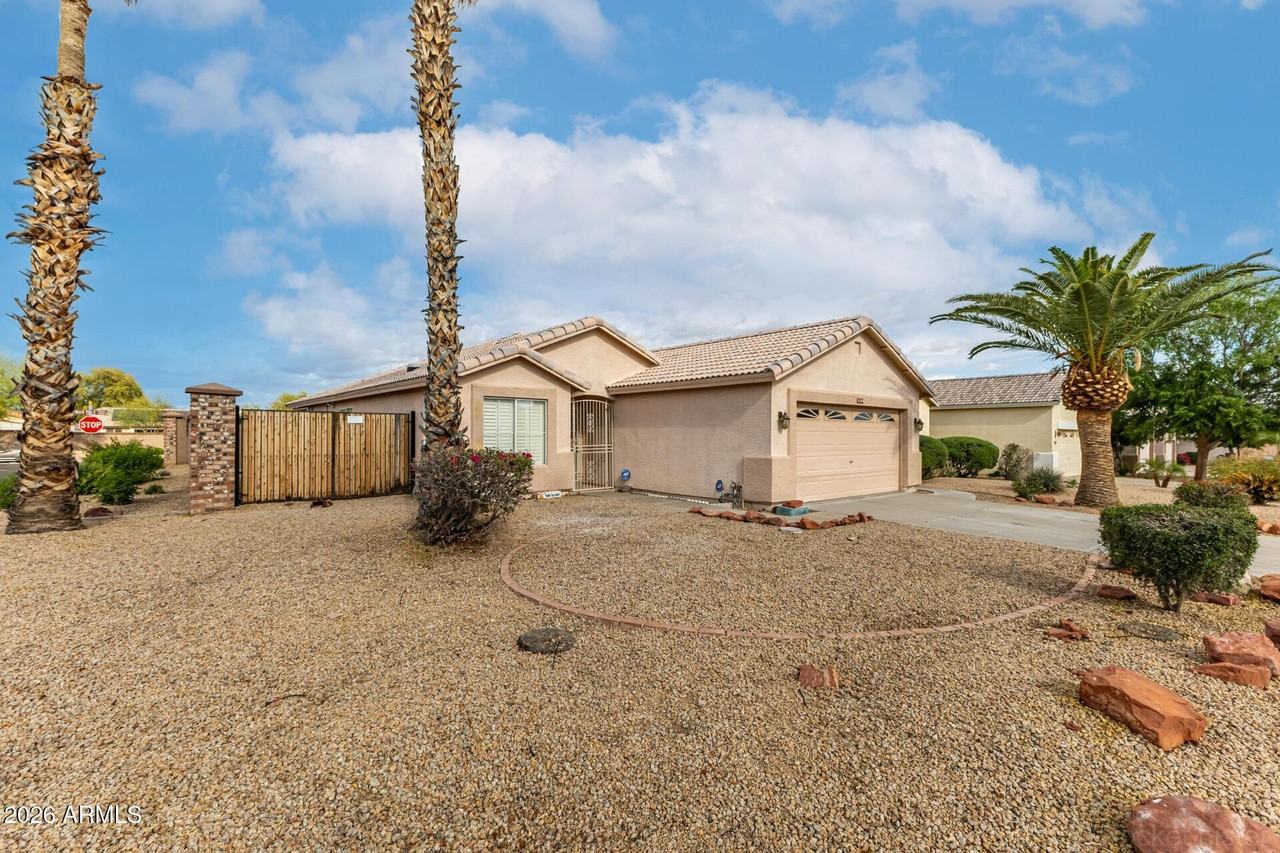 16243 N Oachs Dr - Photo 3 of 38