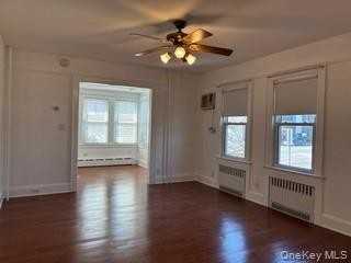 225 Maple Ave - Photo 4 of 22