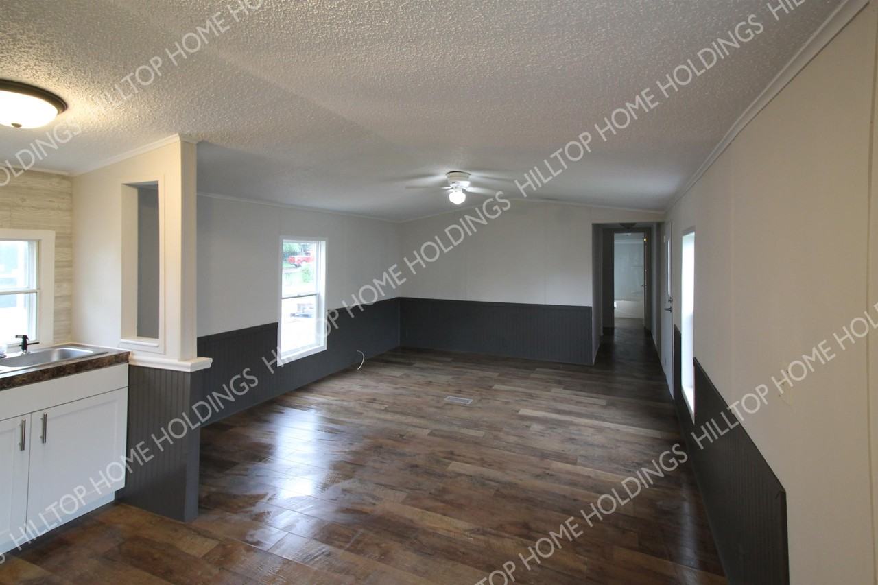 33 Hilltop Rd #33 - Photo 2 of 6