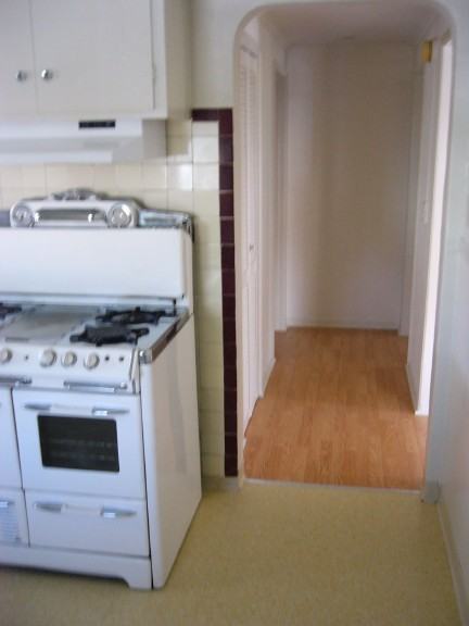 4228 Gateway Ave - Photo 6 of 10