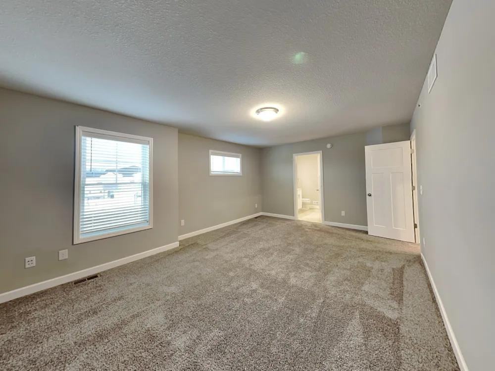 10900 Everest Pl N - Photo 4 of 15