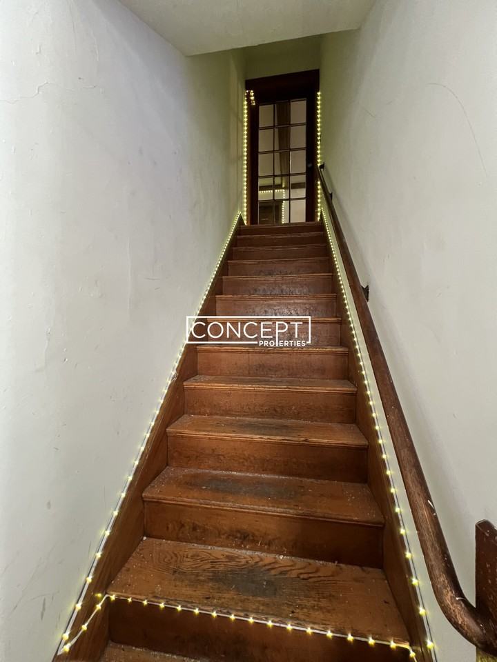 23 Moraine St - Photo 2 of 25