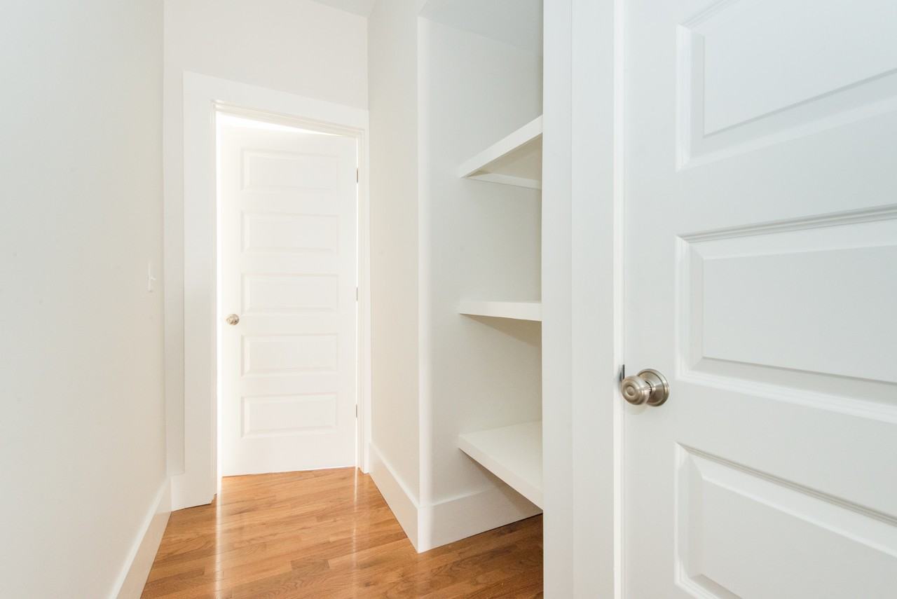 16 Suffolk St - Photo 7 of 11