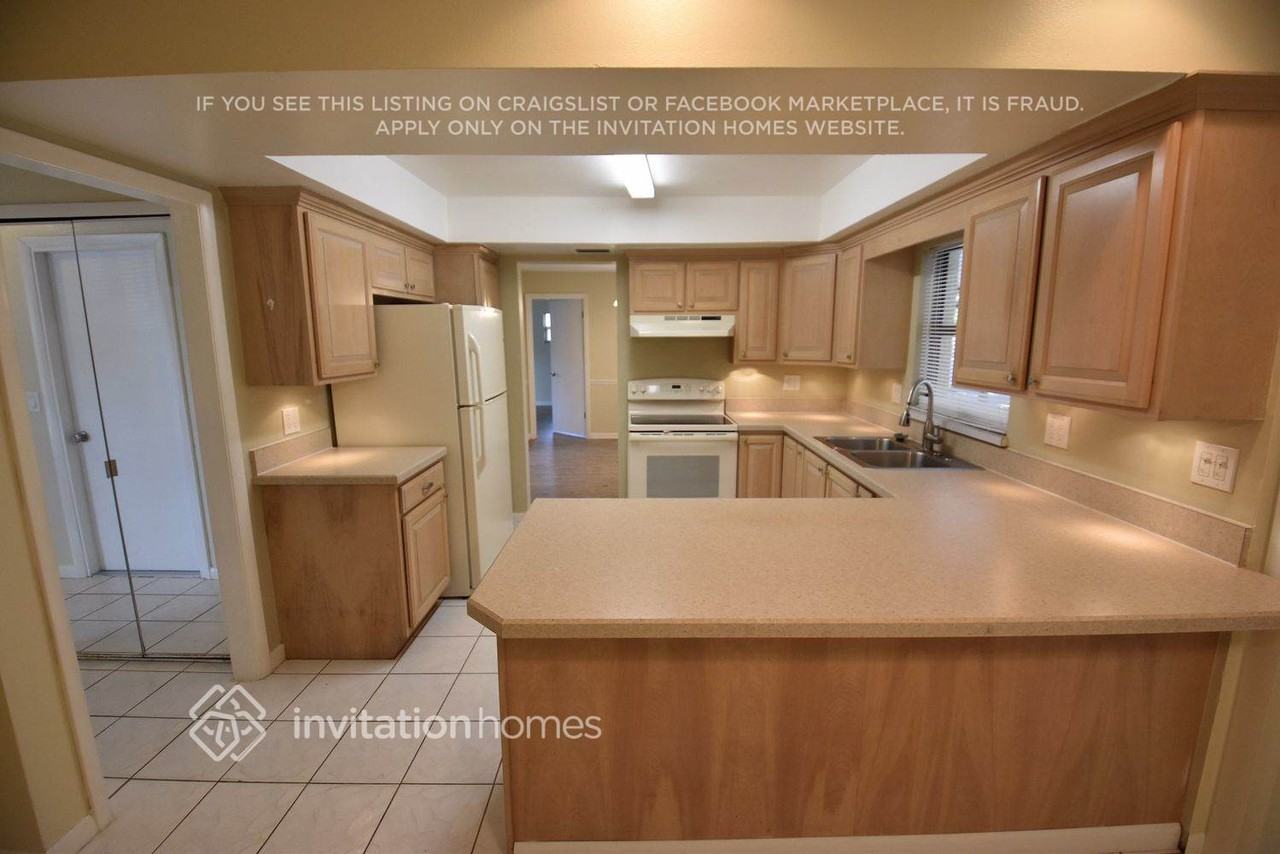 603 Camden Rd - Photo 3 of 10