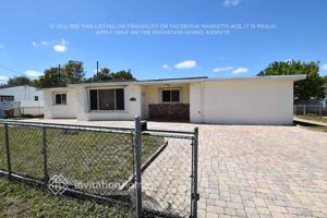 featured image of 5811 Sw 54th Ter