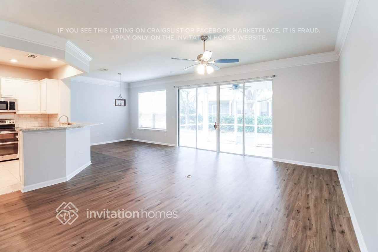 6479 Smooth Thorn Ct - Photo 3 of 14