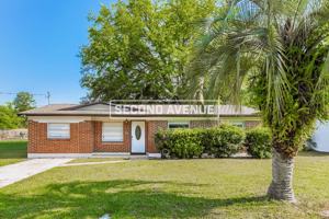 featured image of 5033 Locksley Ave