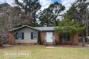 featured image of 1070 Madonna Dr