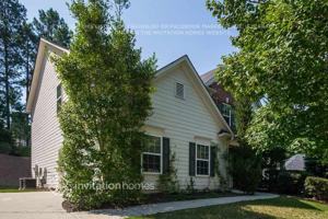 featured image of 171 Lincolnwood Ln