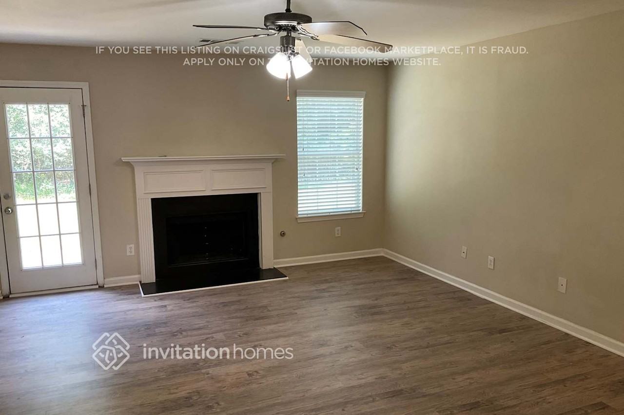 758 Florigen Ln - Photo 2 of 7