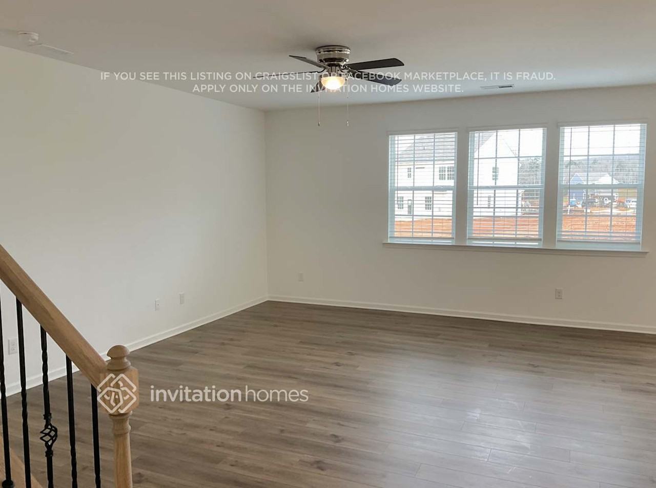 2064 Morning Gold Dr - Photo 2 of 12