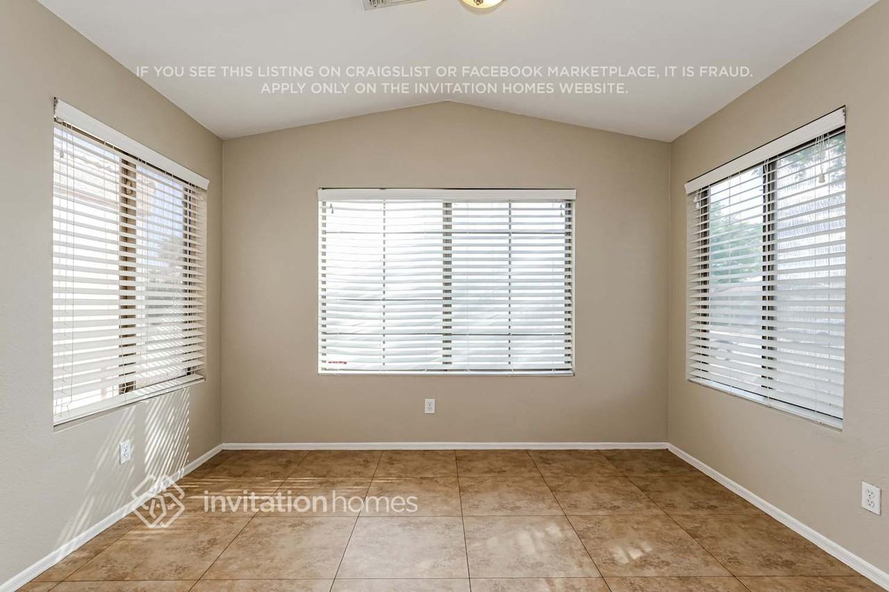 1710 E Palo Blanco Way - Photo 5 of 17