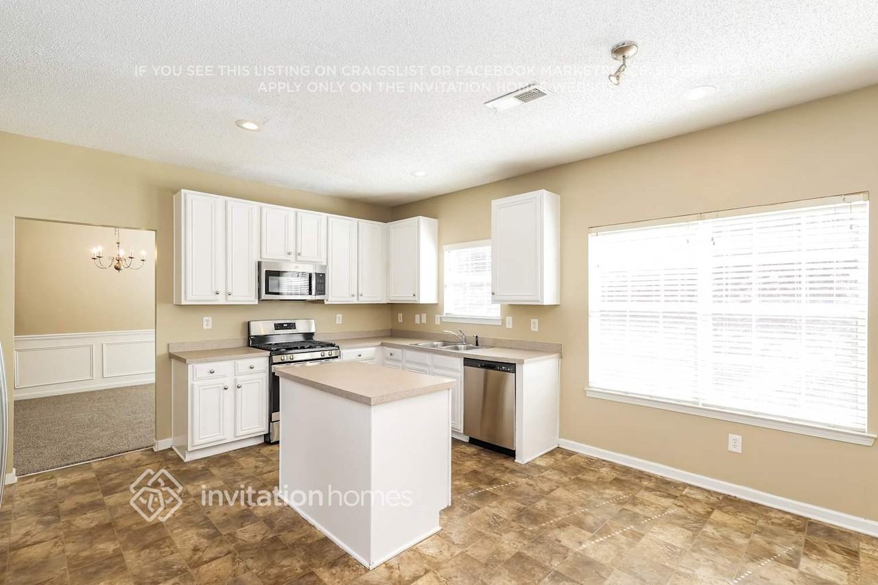 3522 Umatilla Ln Sw - Photo 7 of 18