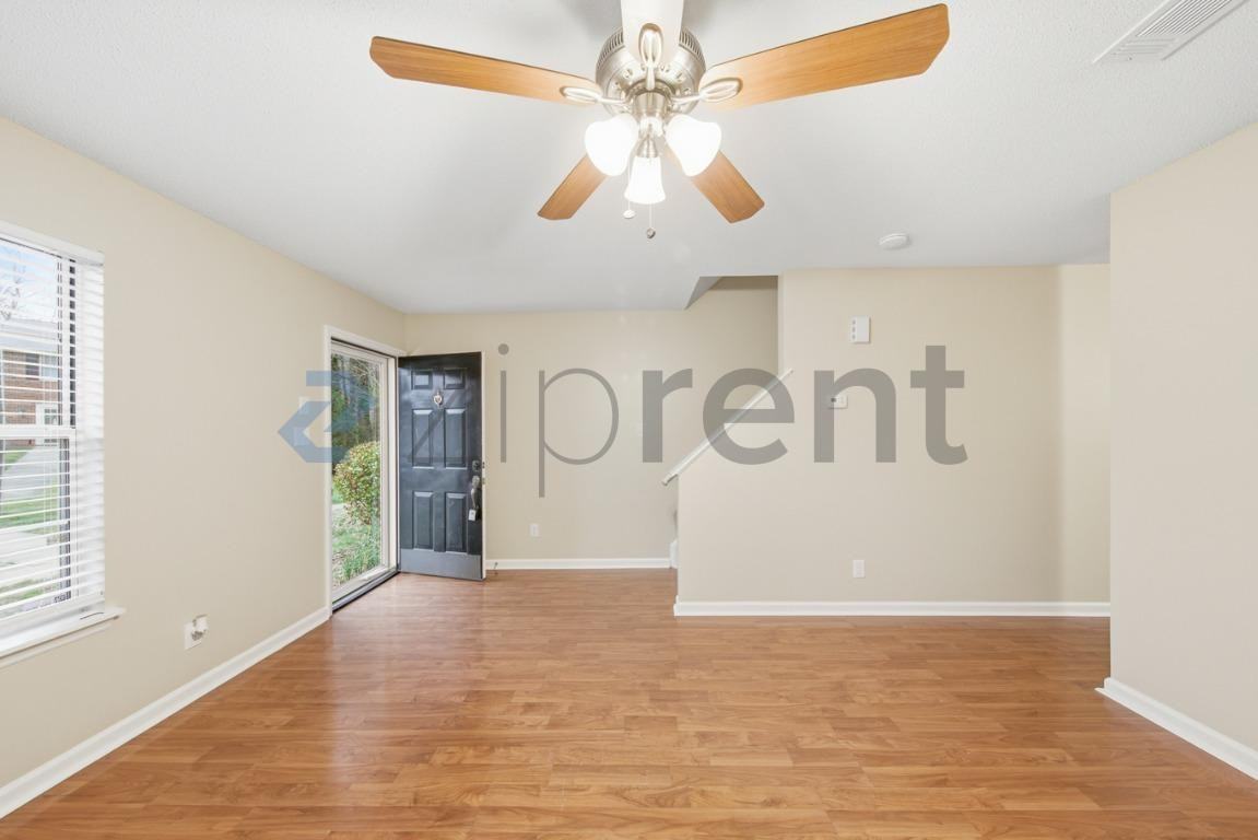 10 Hartford Ct - Photo 5 of 22