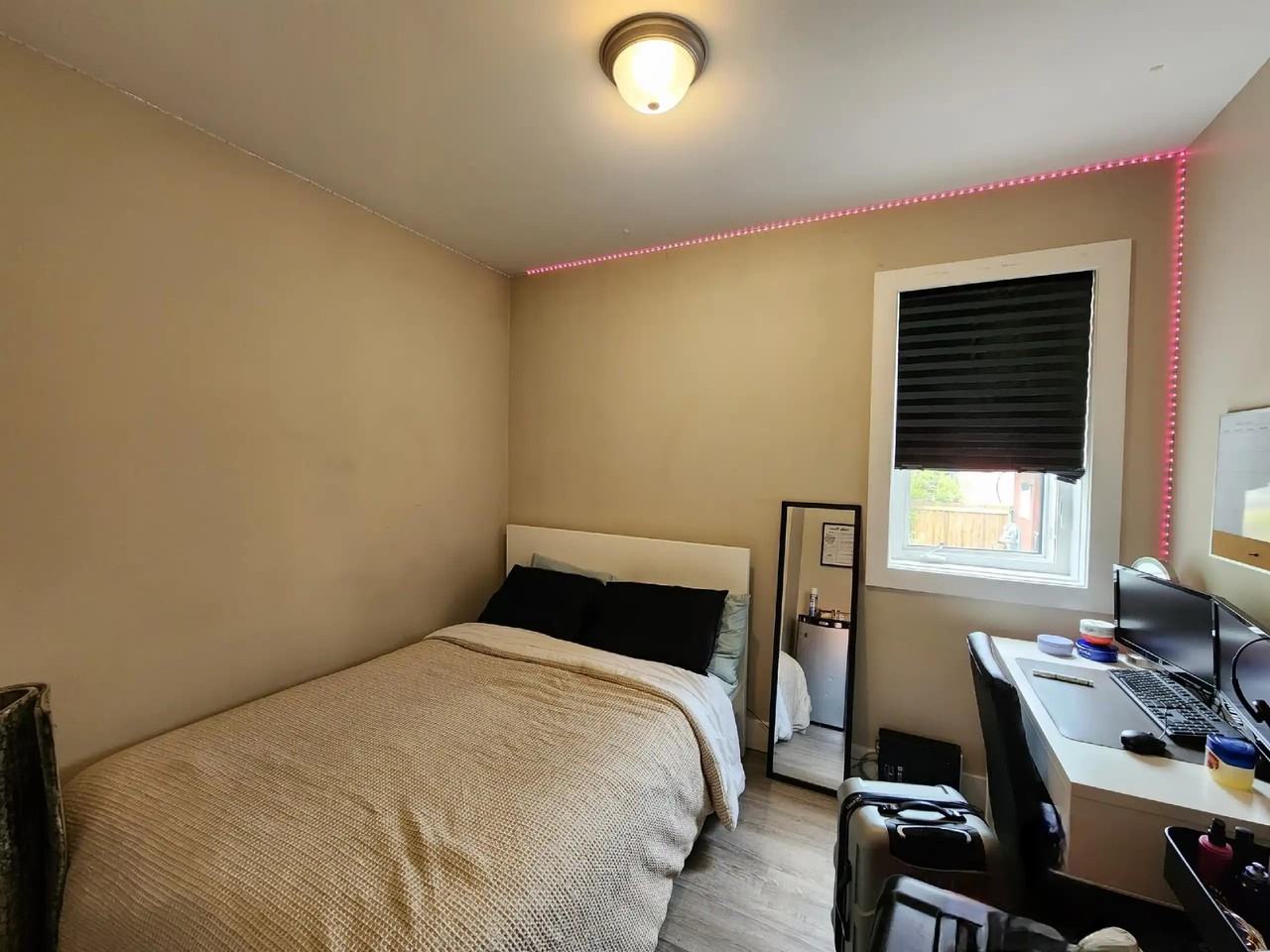 480 Nelson Street - Photo 6 of 12