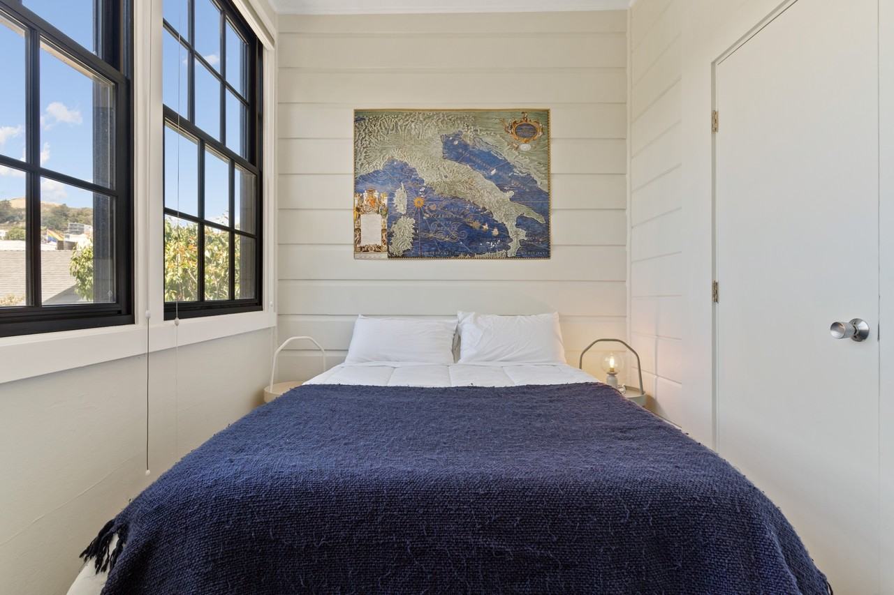 Noe St - Photo 3 of 23