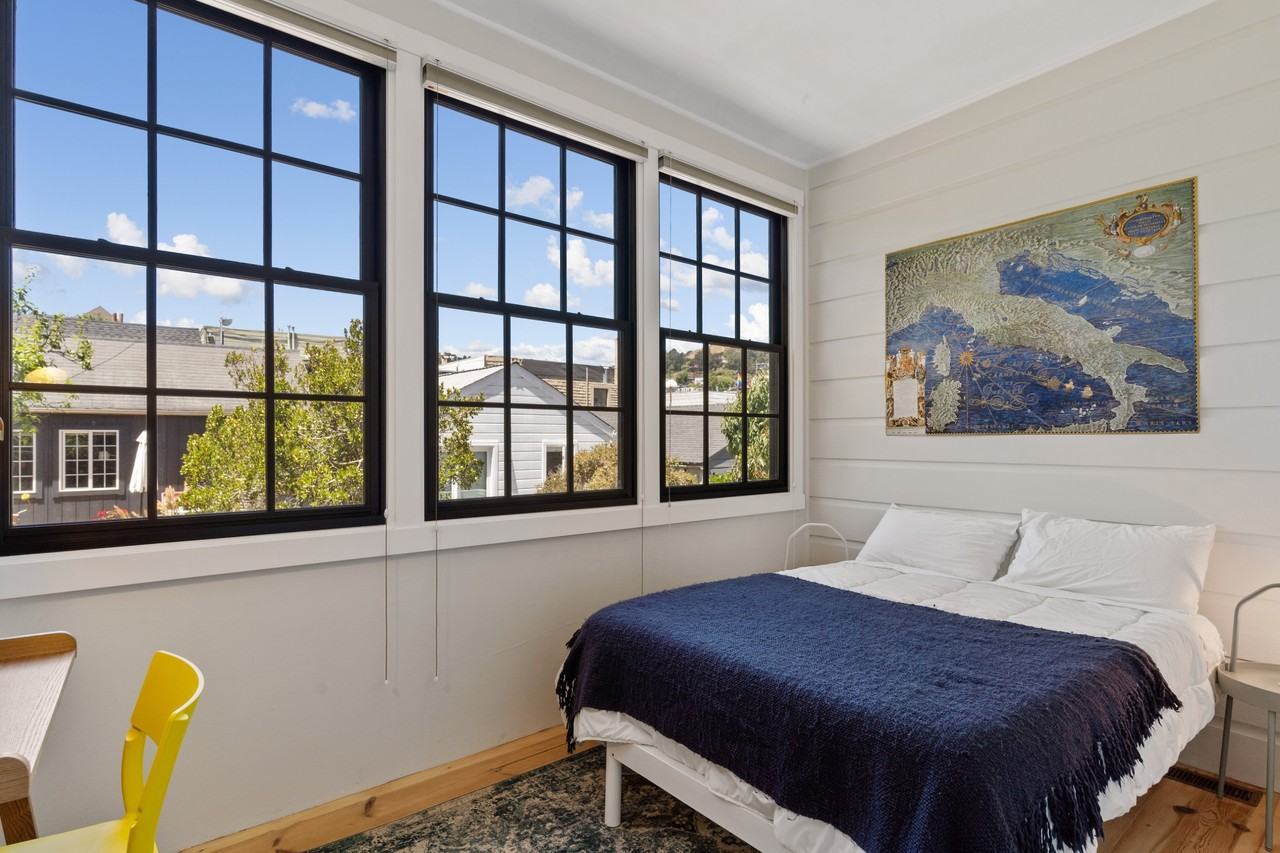 Noe St - Photo 6 of 23